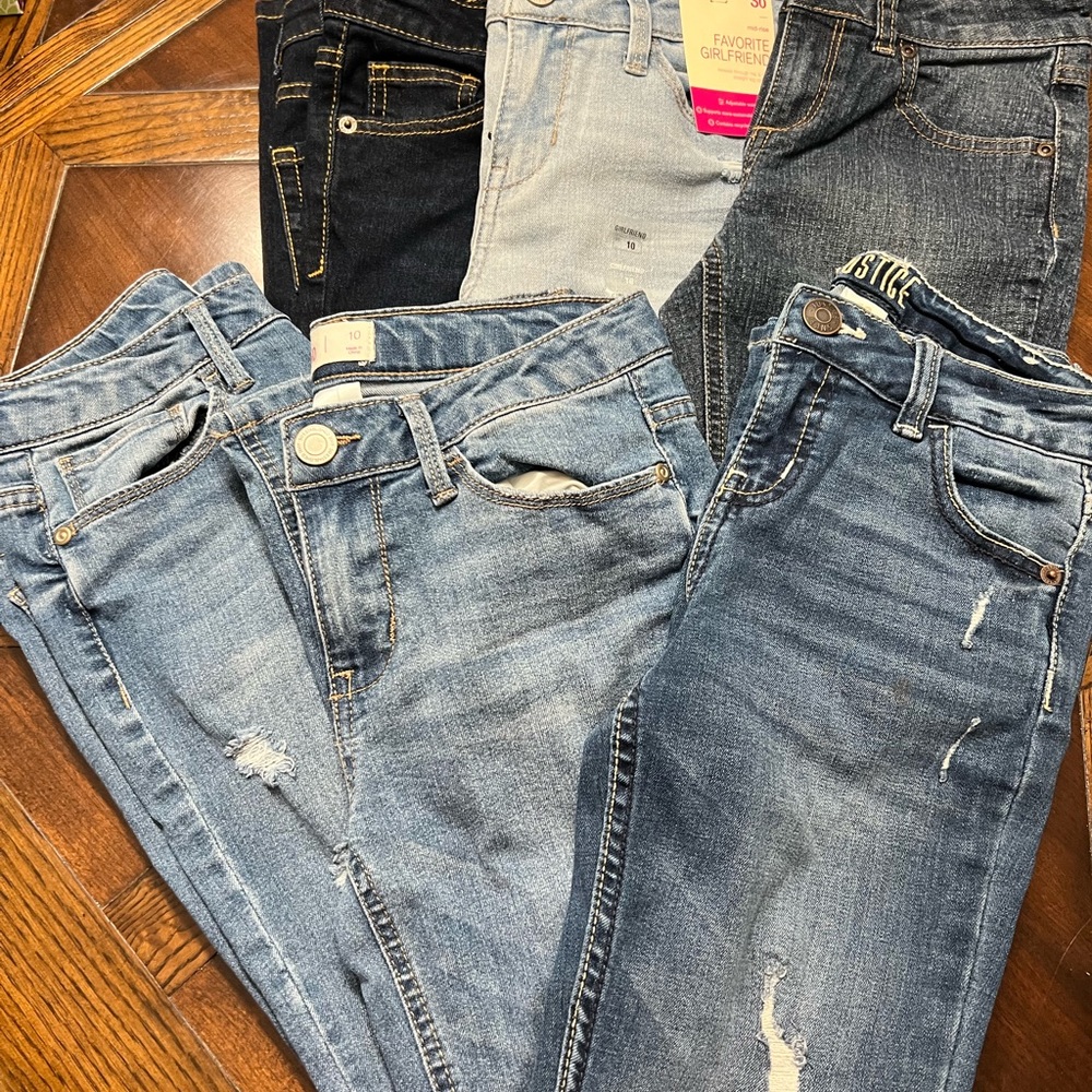 SIX PAIRS OF GIRLS JEANS. Size 10